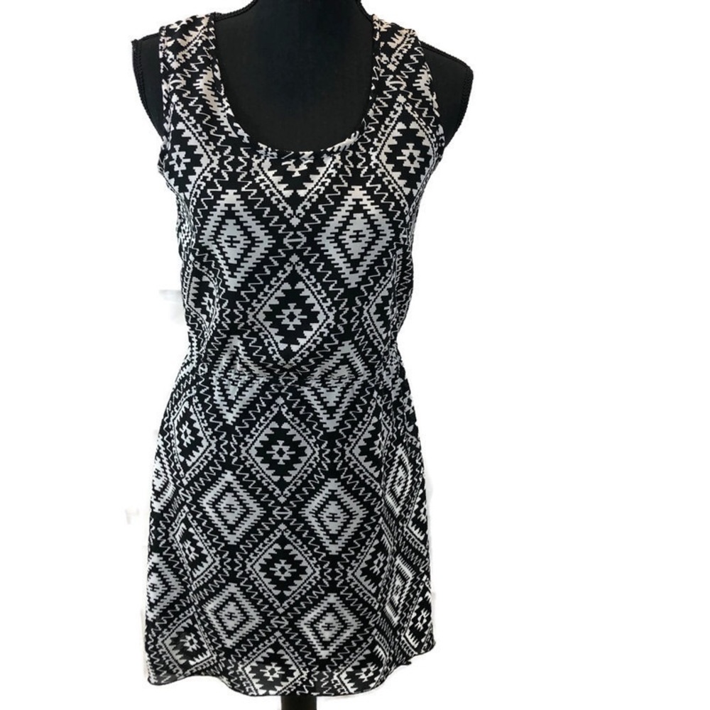 Black and white casual dress